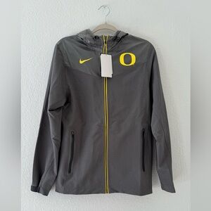 NWT MENS XS NIKE OREGON DUCKS SWEATLESS HOODED SIDELINE JACKET REPELS WATER RARE